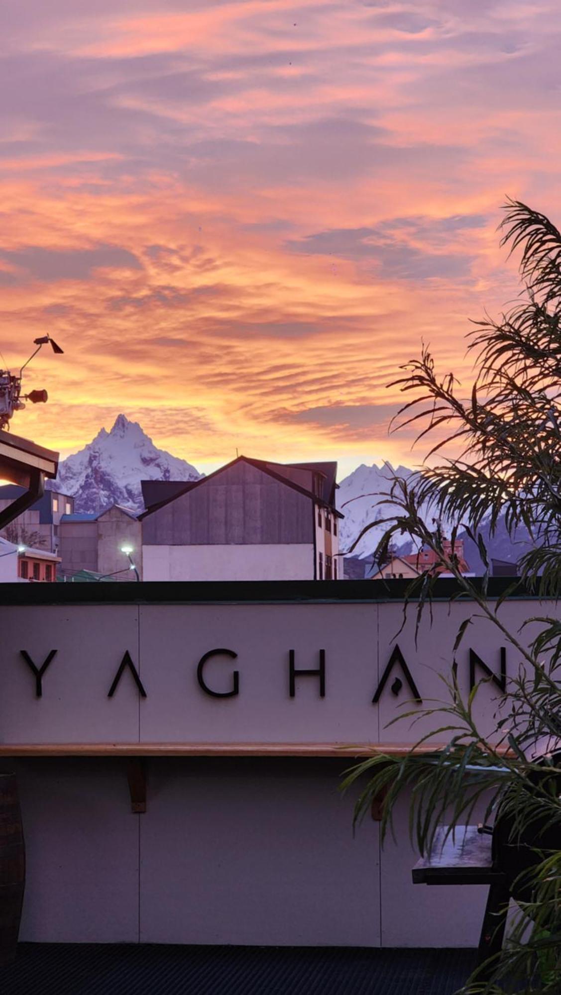 Yaghan Hostel ウシュアイア エクステリア 写真