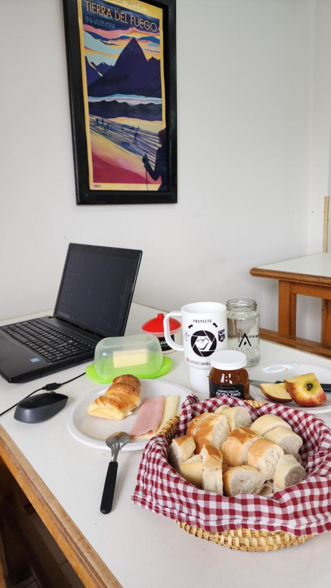 Yaghan Hostel ウシュアイア エクステリア 写真